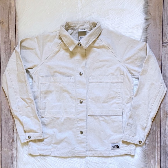 The North Face Women’s Berkeley Raw Undyed Utility Jacket - Picture 2 of 8